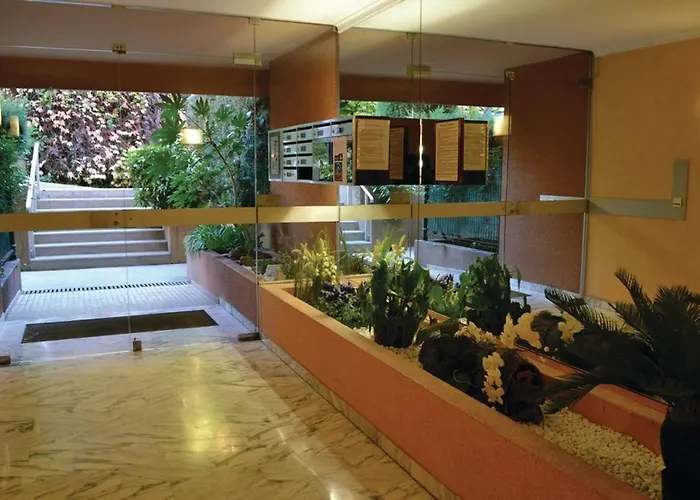 Azurelle Nicea
